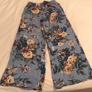 Light blue flower flare pants